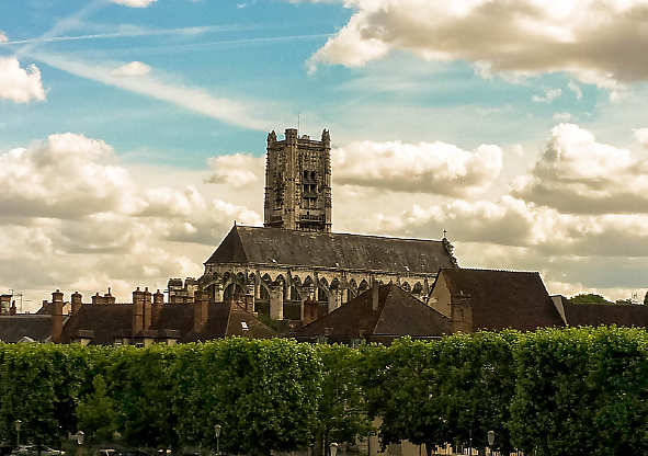 Photo Auxerre Eglise Saint Pierre